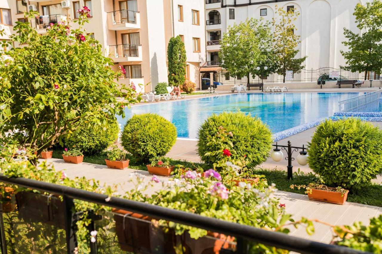 Apart Hotel Sunny Victory Slântsjev Brjag Eksteriør bilde